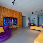 Baanvillas Villa *