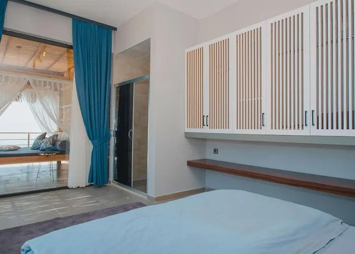 Villa Baanvillas *