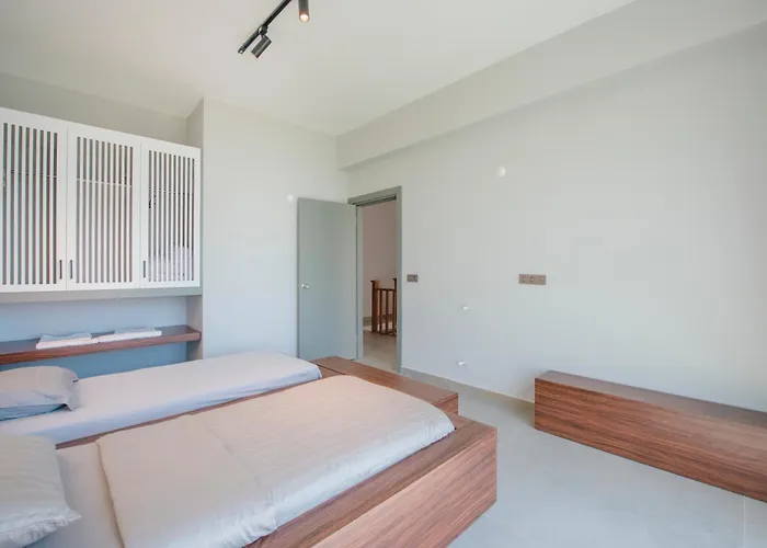 Villa Baanvillas *